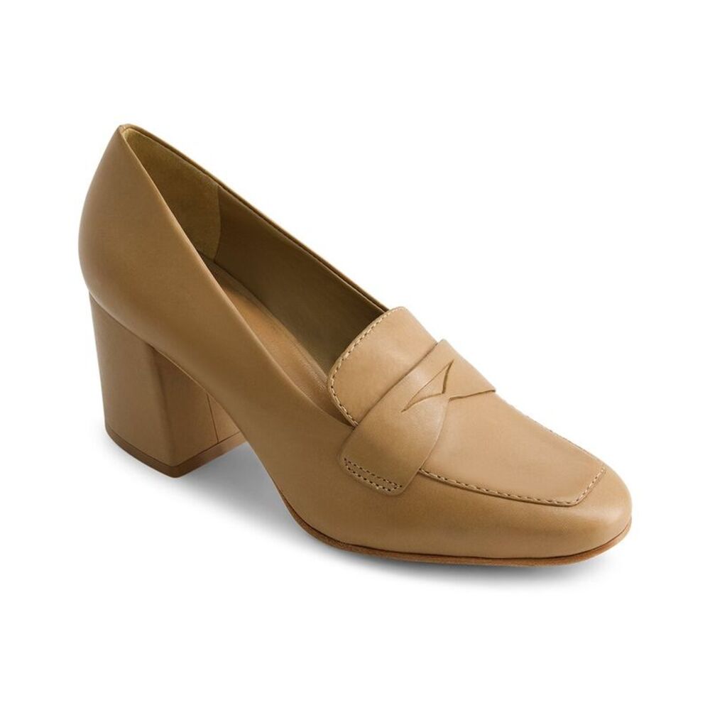 Bernardo Nessa Leather Loafer Pump